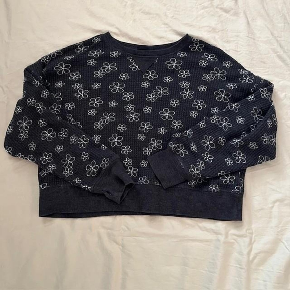 Art Class Black Floral Sweater
